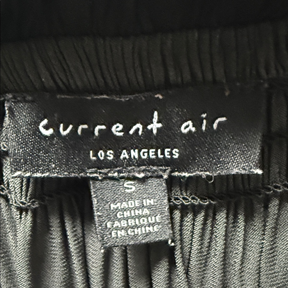 Current Air Elegant Black Mini Dress - Picture 2 of 8